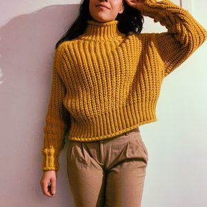 H&M Sweater in Mustard Yellow